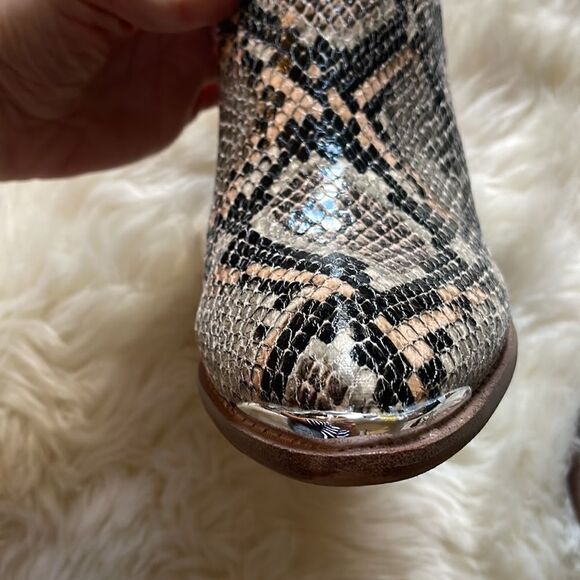 Report Barrie Womens Multicolor Snakeskin Block Heel Mule Size 8.5 - Picture 10 of 11